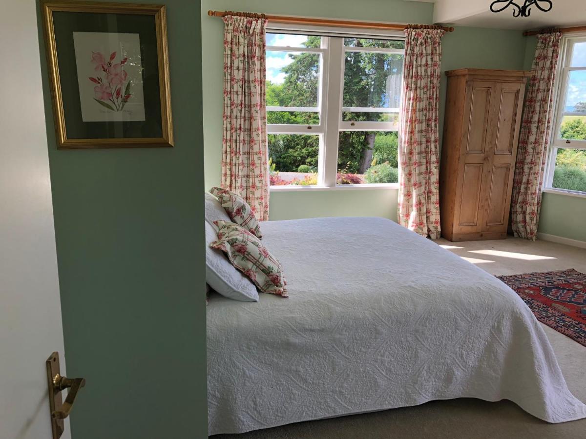 Te Kopura Lodge Martinborough Esterno foto